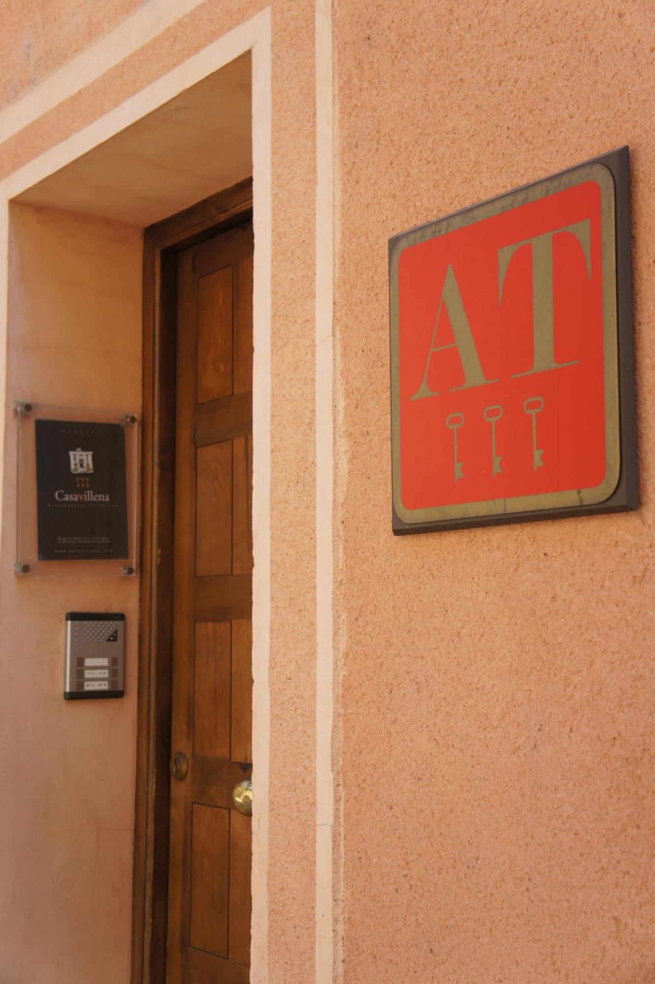 Casavillena Apartamentos Turisticos セゴビア エクステリア 写真